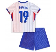 Francja Youssouf Fofana #19 Koszulka Wyjazdowa dzieci ME 2024 Krótki Rękaw (+ krótkie spodenki)