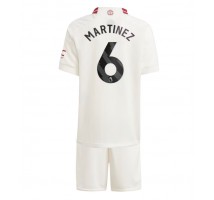 Manchester United Lisandro Martinez #6 Koszulka Trzecia dzieci 2023-24 Krótki Rękaw (+ krótkie spodenki)