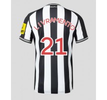 Newcastle United Tino Livramento #21 Koszulka Podstawowa 2023-24 Krótki Rękaw