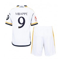 Real Madrid Kylian Mbappe #9 Koszulka Podstawowa dzieci 2023-24 Krótki Rękaw (+ krótkie spodenki)