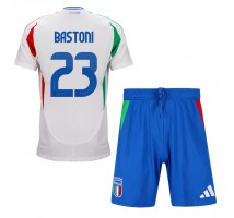 Włochy Alessandro Bastoni #23 Koszulka Wyjazdowa dzieci ME 2024 Krótki Rękaw (+ krótkie spodenki)