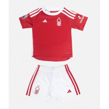 Nottingham Forest Koszulka Podstawowa dzieci 2023-24 Krótki Rękaw (+ krótkie spodenki)